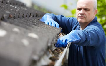 cleaning and inspecting Trawsfynydd roofs